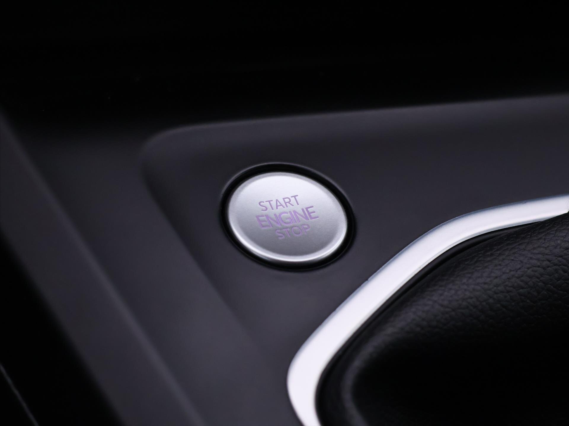 Volkswagen Golf Kombi 999,0 81 kw