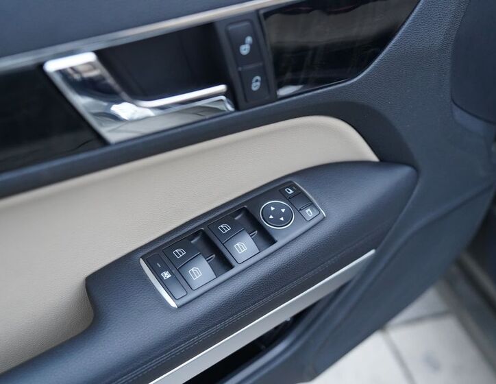 Mercedes-Benz Třídy E 21