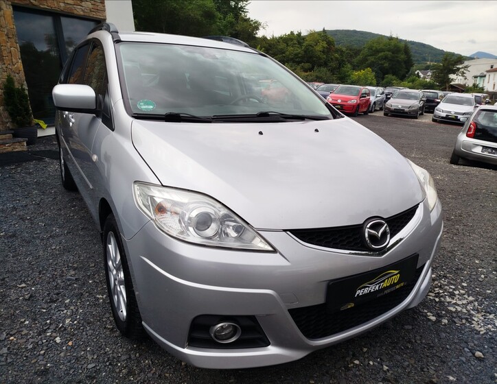 Mazda 5 8