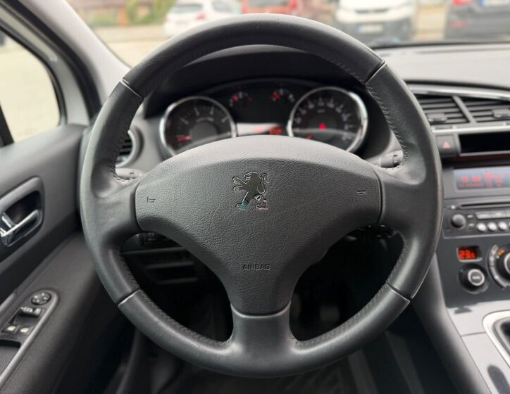Peugeot 3008 MPV 1,6 l 88 kw