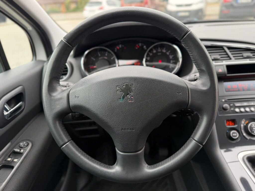 Peugeot 3008 MPV 1,6 l 88 kw