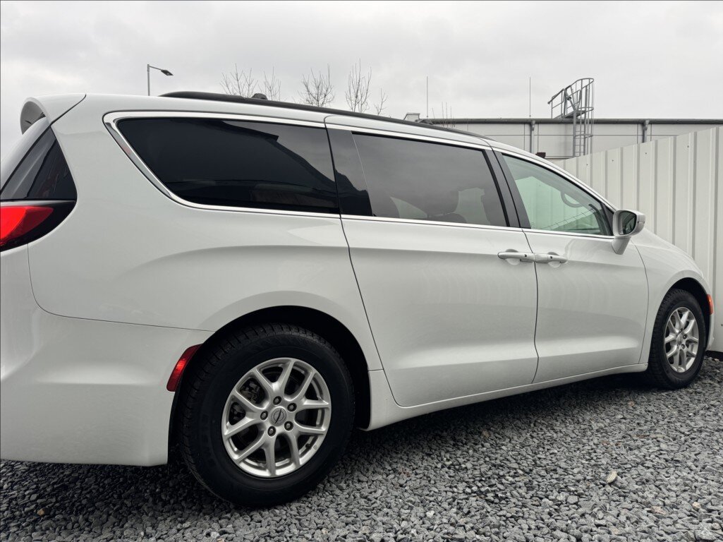 Chrysler Pacifica