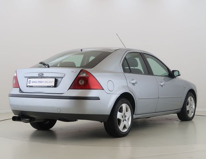 Ford Mondeo 5