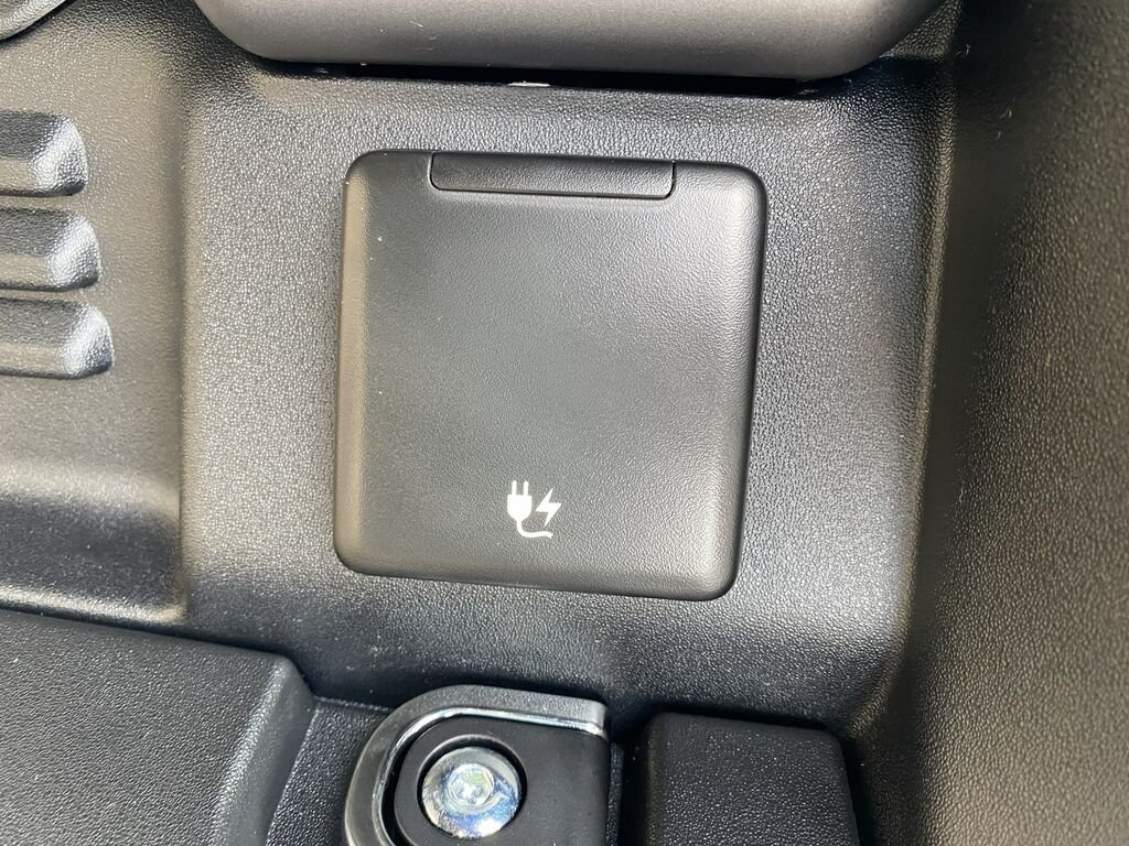 Land Rover Defender SUV / Terénní 3,0 l 258 kw