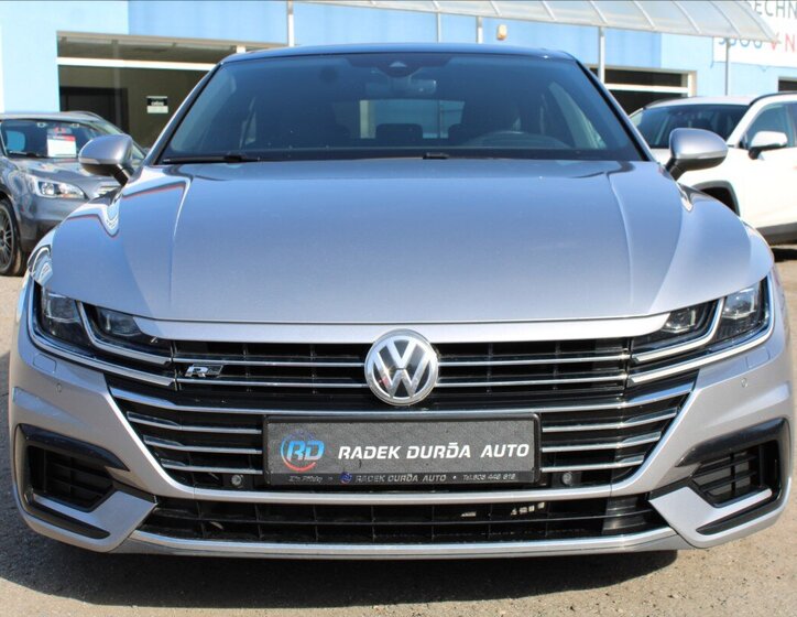 Volkswagen Arteon Liftback 2,0 l 176 kw