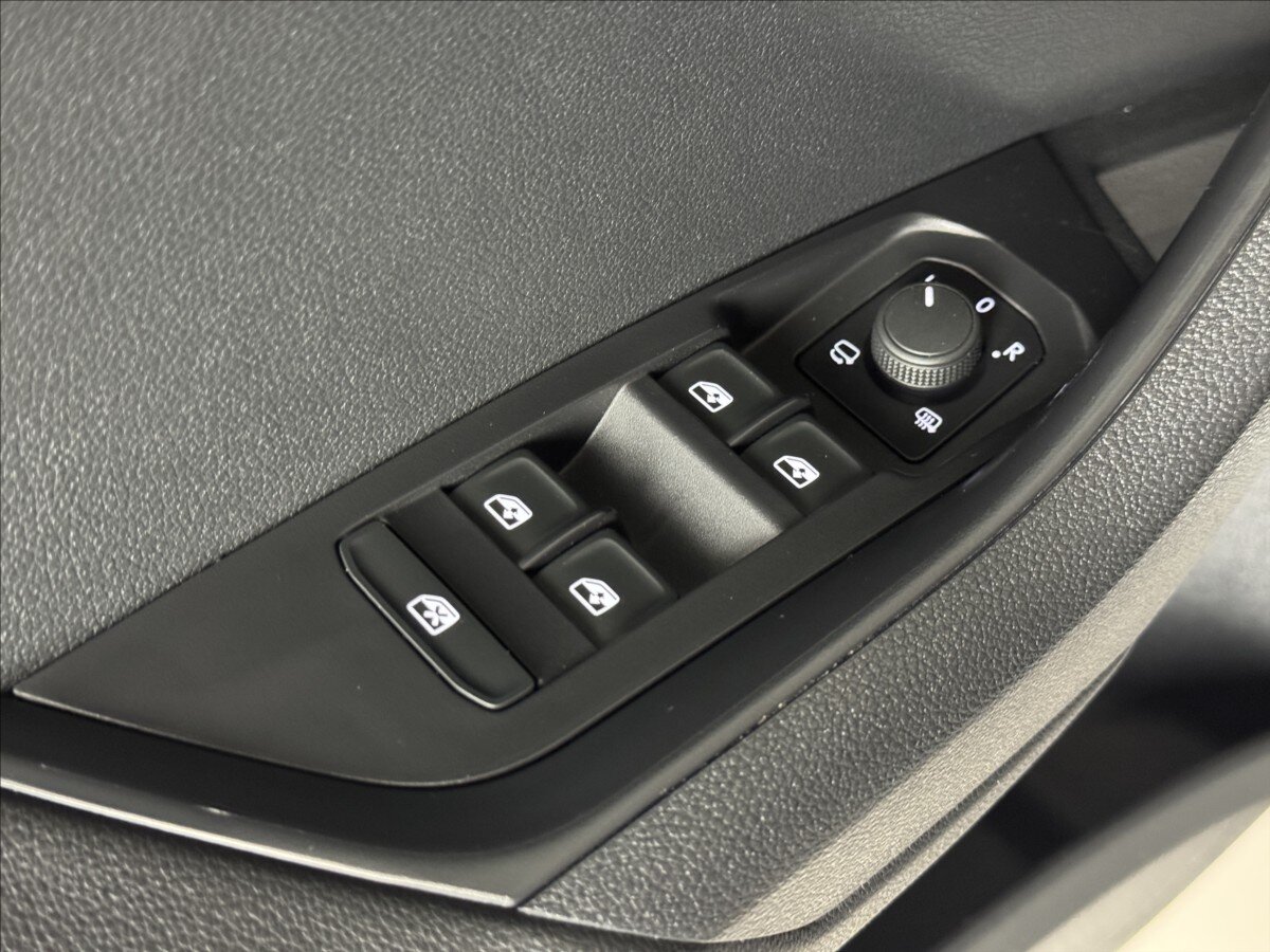 Škoda Karoq SUV / Terénní 2,0 l 110 kw