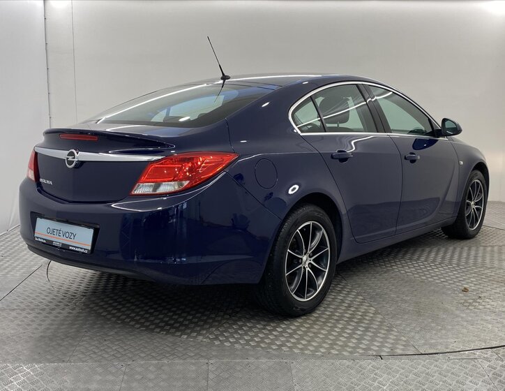 Opel Insignia Liftback 1,8 l 103 kw