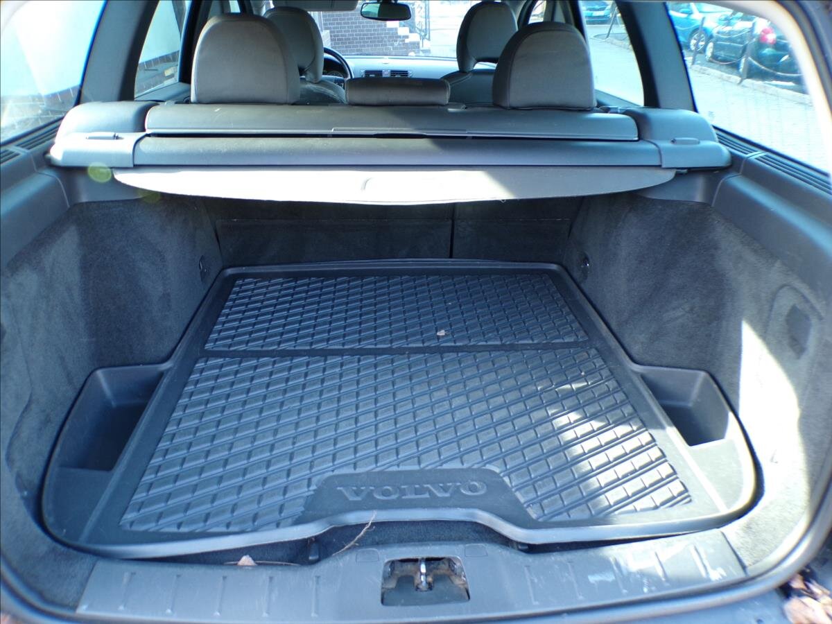 Volvo V50 Kombi 2,4 l 103 kw