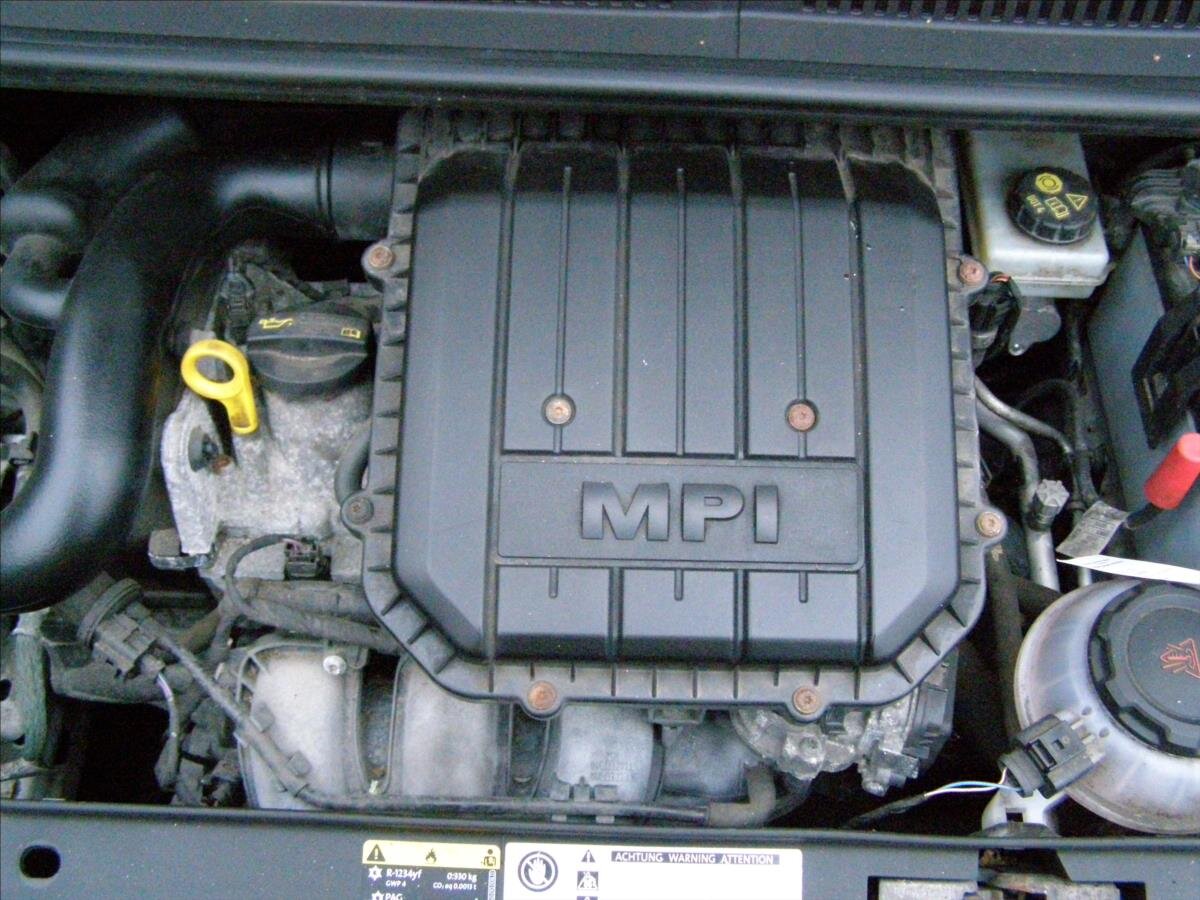 Volkswagen up! Hatchback 999,0 44 kw