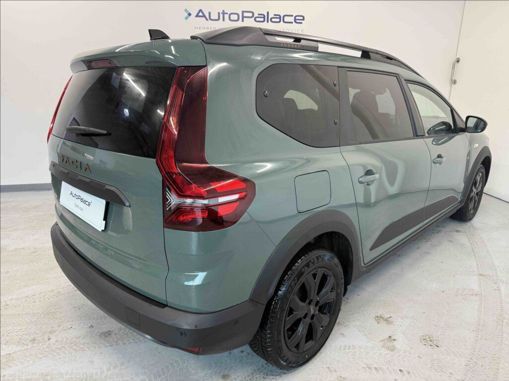Dacia Jogger Kombi 999,0 81 kw