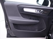 Volvo XC40 SUV 2,0 l 145 kw