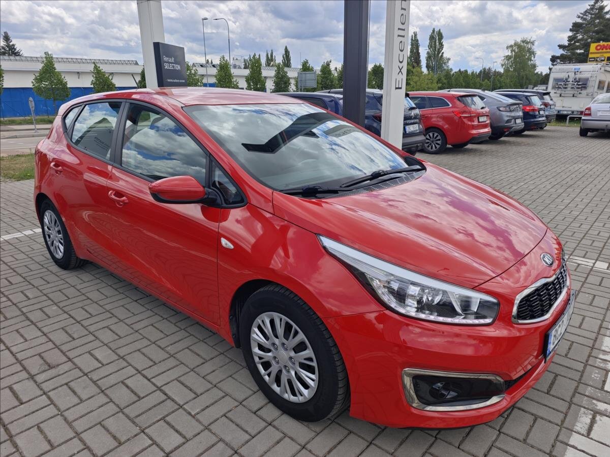 KIA Ceed Hatchback 1,6 l 100 kw