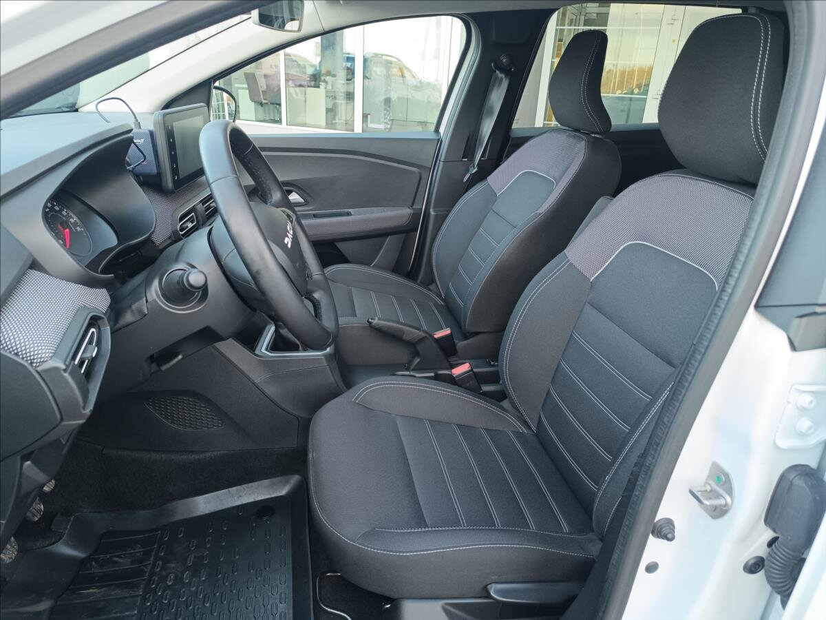 Dacia Jogger Kombi 999,0 67 kw