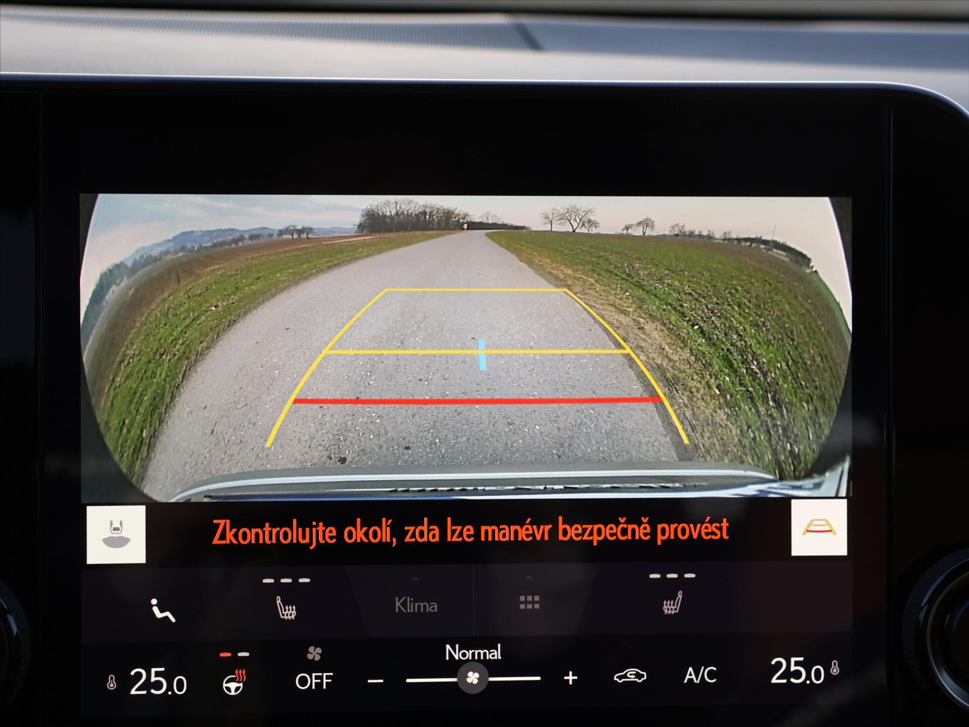 Lexus NX 450h plus SUV / Terénní 2,5 l 136 kw