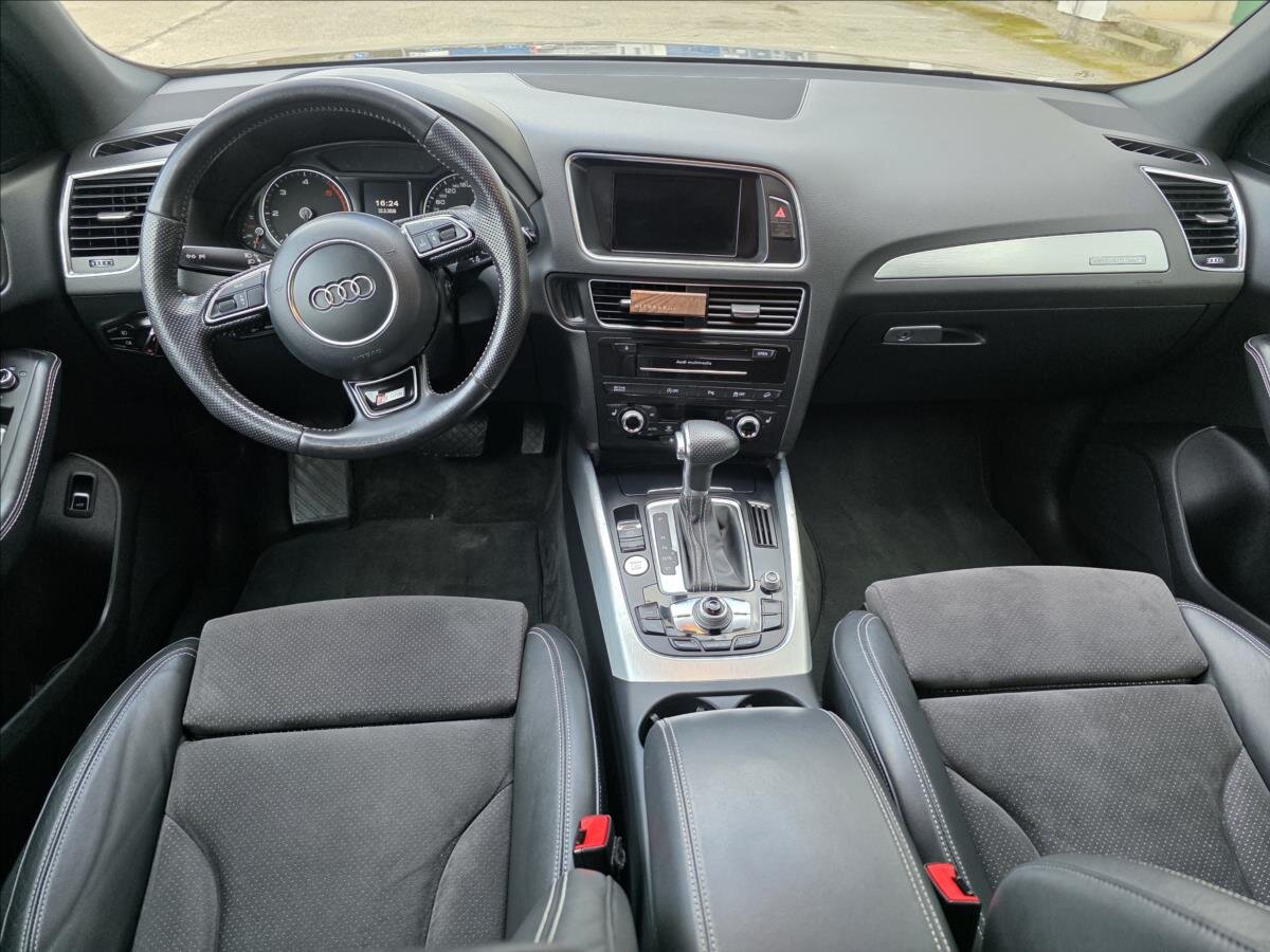 Audi Q5 SUV / Terénní 3,0 l 180 kw