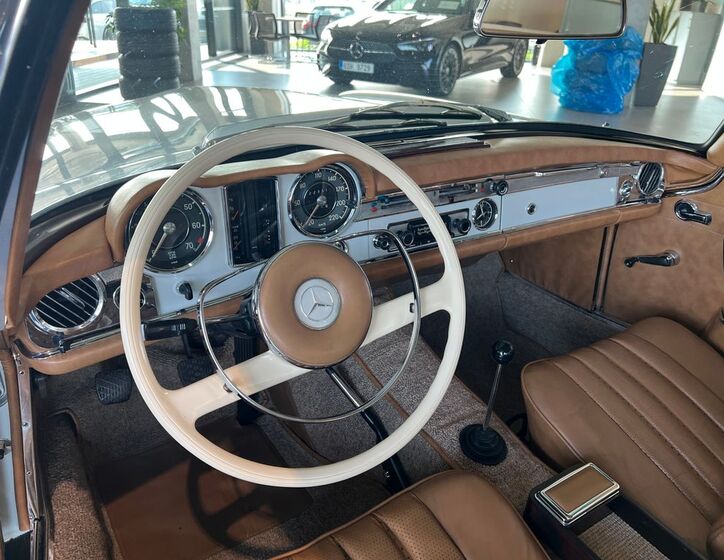 Mercedes-Benz Ostatní 8