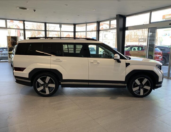 Hyundai Santa Fe SUV / Terénní 1,6 l 158 kw