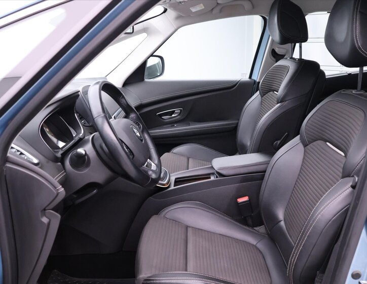 Renault Grand Scénic MPV 1,5 l 81 kw