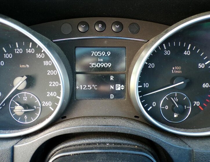 Mercedes-Benz Třídy M Kombi 3,5 l 200 kw