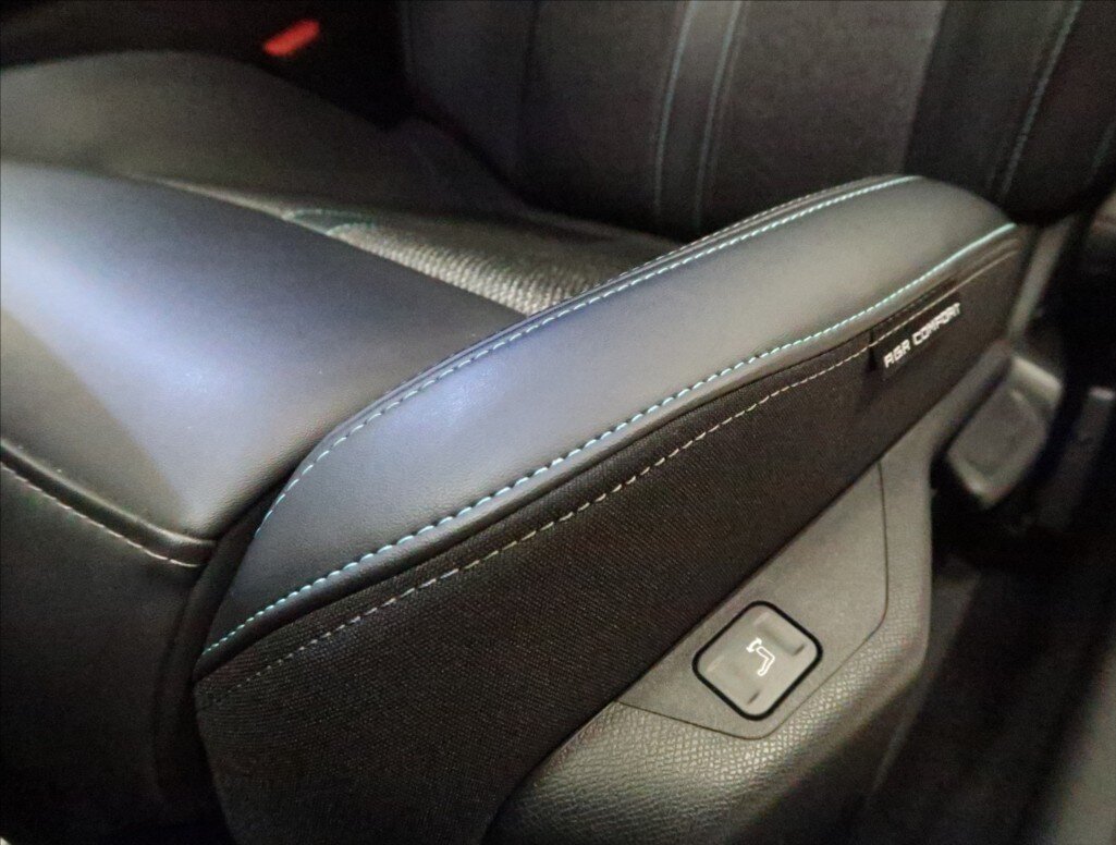 Peugeot 308 Hatchback 1,2 l 96 kw