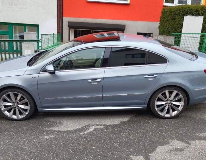 Volkswagen Passat Sedan / Limuzína 0,0 125 kw