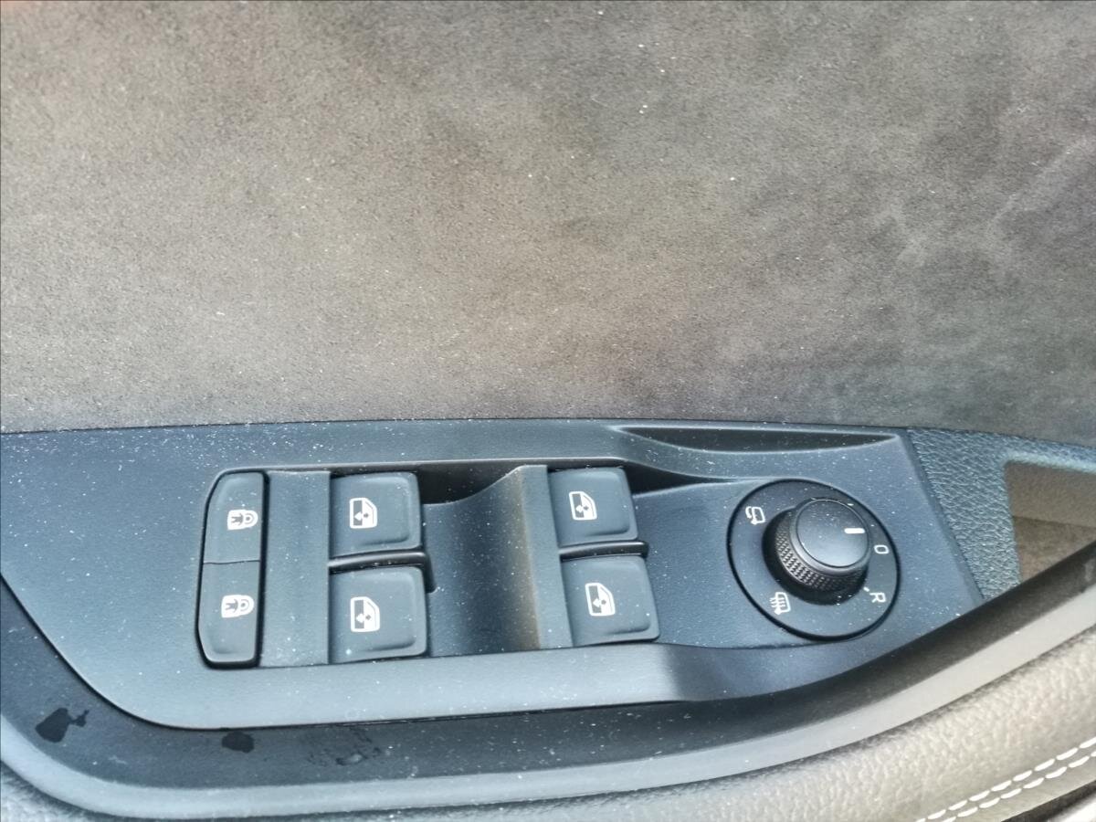 Škoda Superb Sedan 2,0 l 110 kw