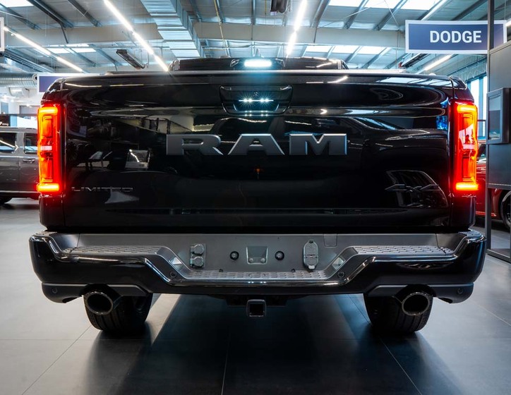 Dodge RAM 5