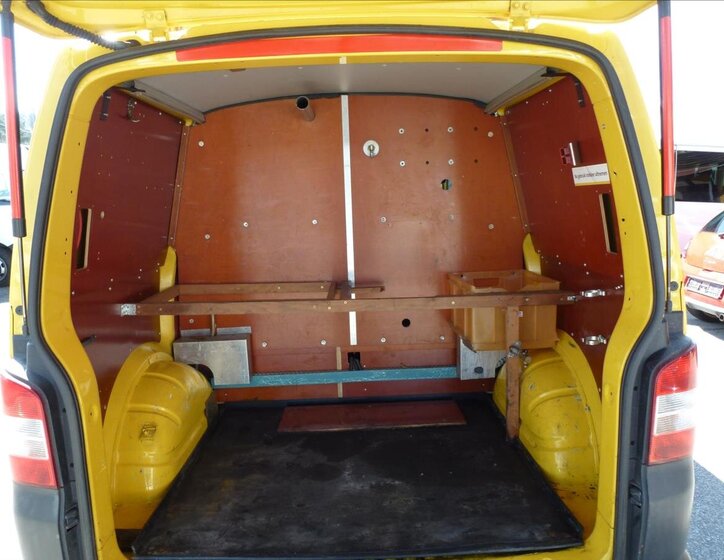Volkswagen Transporter Skříň 2,0 l 84 kw