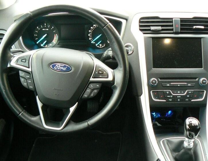 Ford Mondeo 8