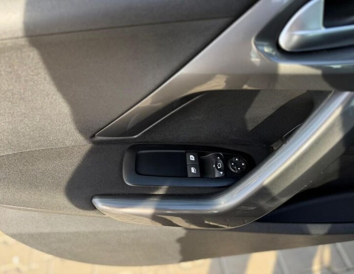 Peugeot 2008 SUV / Terénní 1,2 l 60 kw