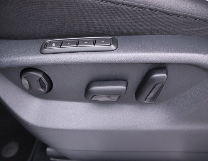 Volkswagen Tiguan Allspace SUV / Terénní 2,0 l 140 kw