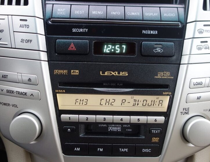 Lexus RX 400 SUV 3,3 l 155 kw