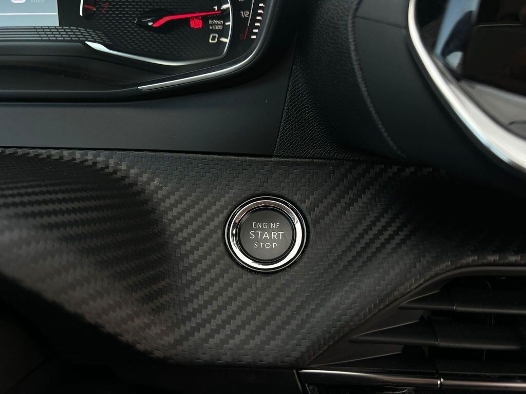 Peugeot 2008 SUV 1,2 l 74 kw