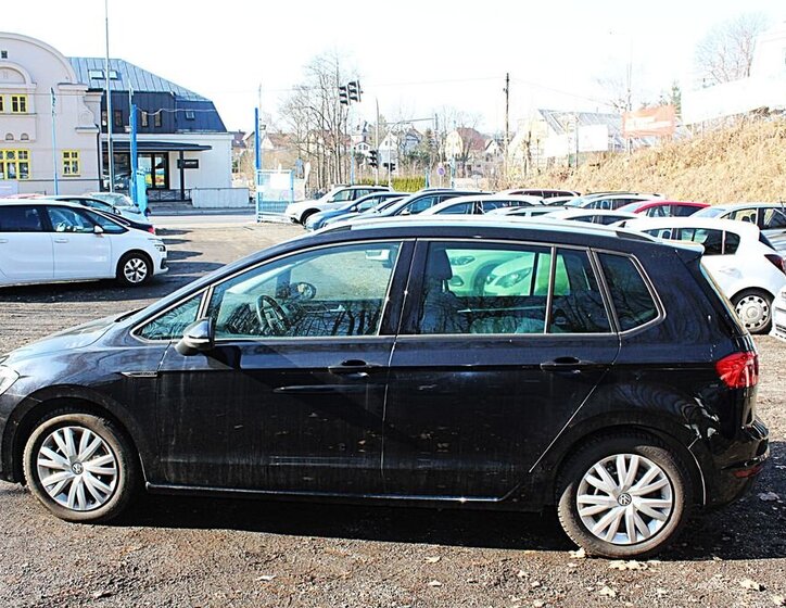 Volkswagen Golf Sportsvan Kombi 1,2 l 81 kw