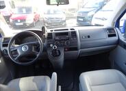 Volkswagen Caravelle 22