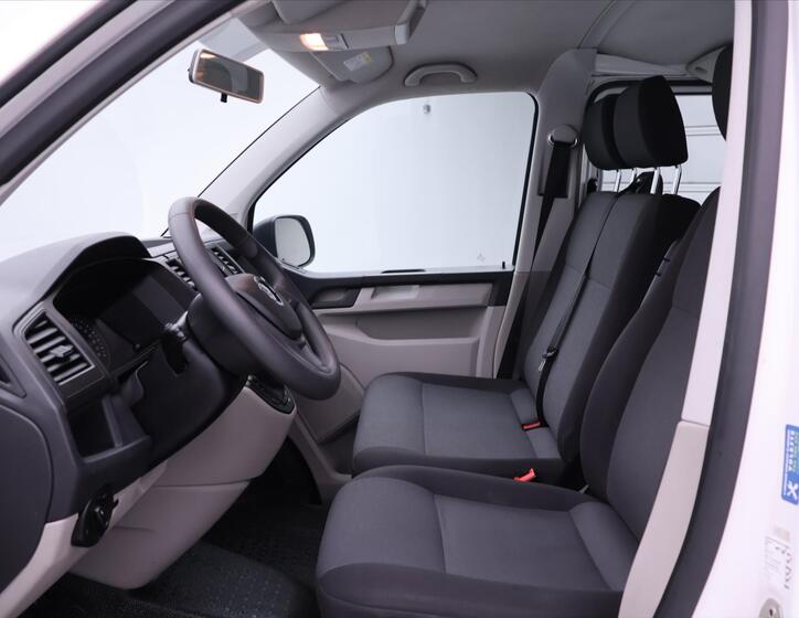 Volkswagen Transporter 10