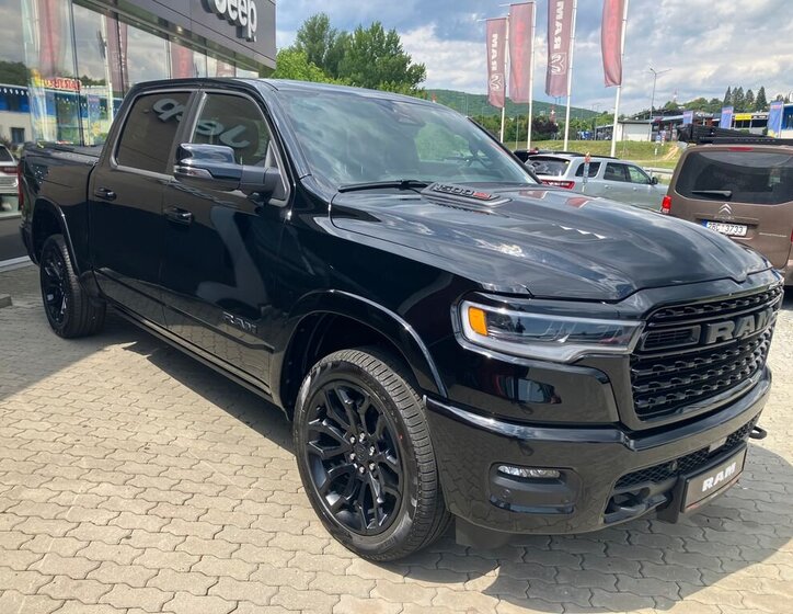 Dodge RAM Pick-up 3,0 l 403 kw