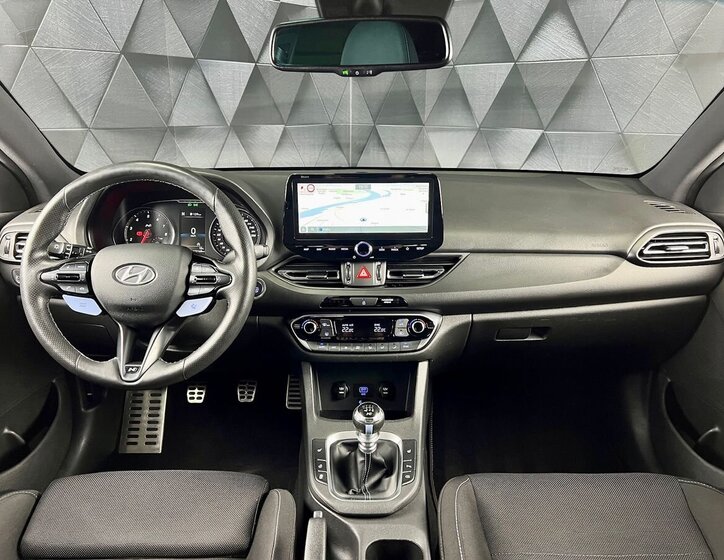 Hyundai i30 Hatchback 2,0 l 206 kw