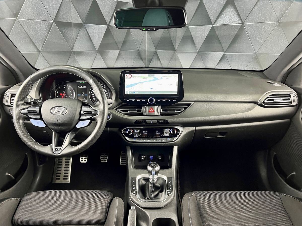 Hyundai i30 Hatchback 2,0 l 206 kw