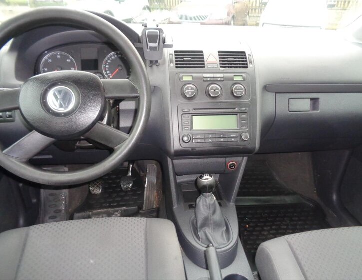 Volkswagen Touran 10