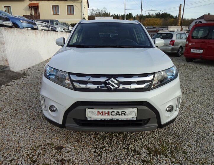 Suzuki Vitara 2