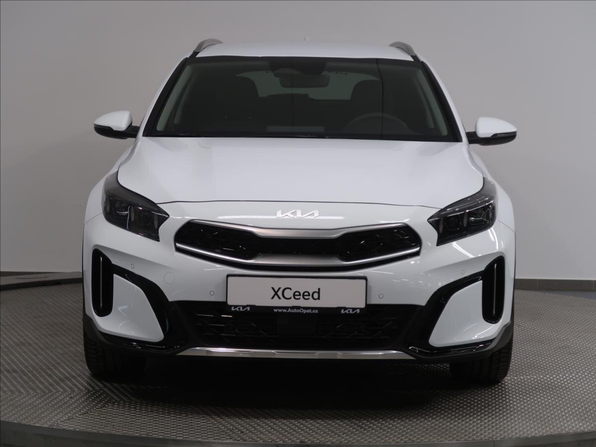 KIA XCeed CUV / Crossover 1,5 l 103 kw