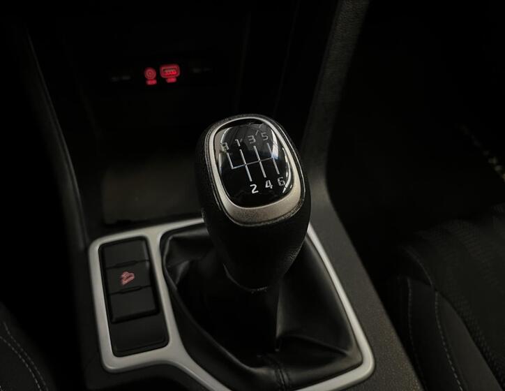 KIA Sportage 11