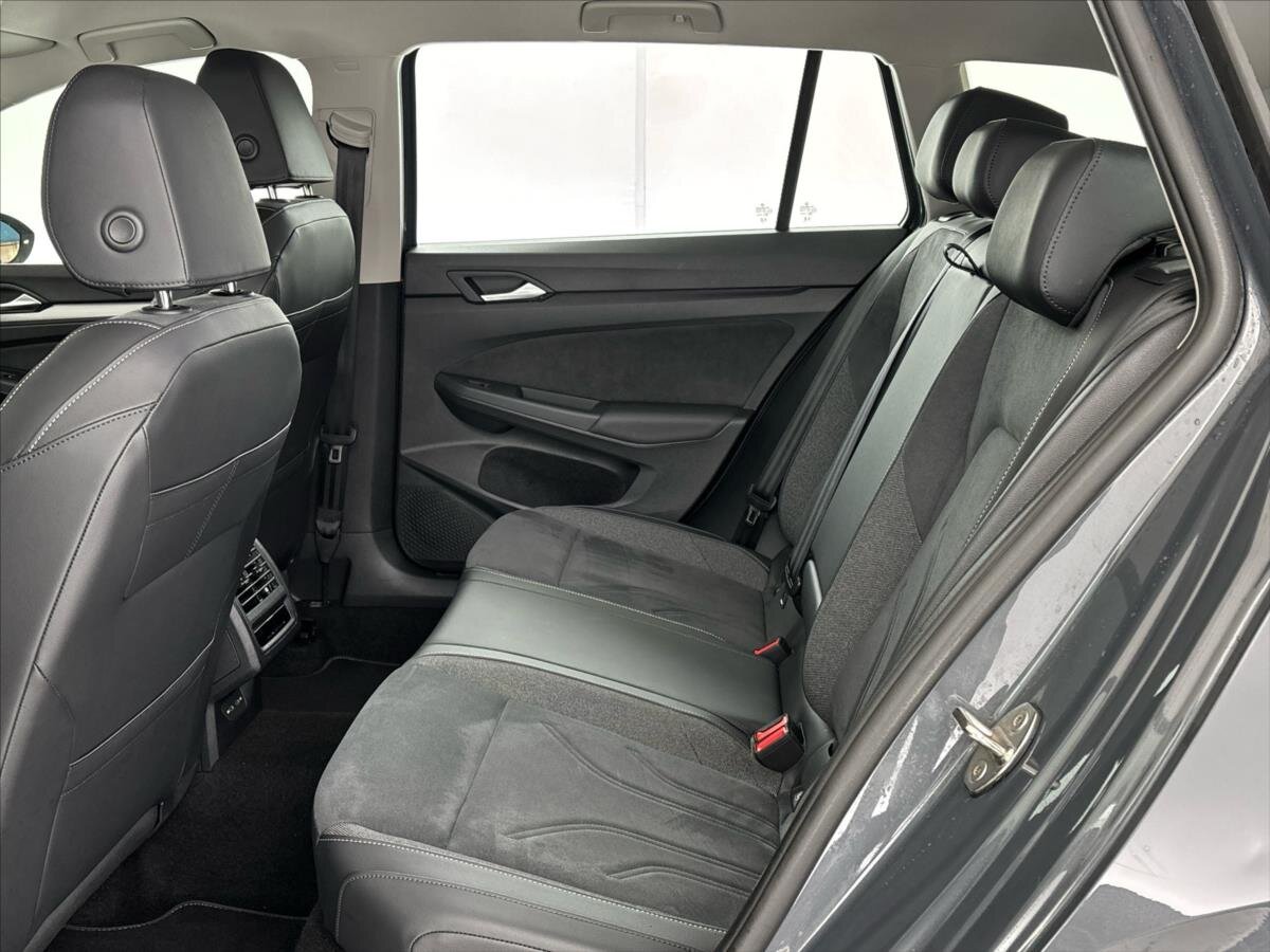 Volkswagen Golf Kombi 1,5 l 110 kw