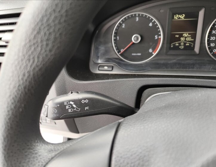 Volkswagen Transporter VAN-Minibus 2,0 l 84 kw