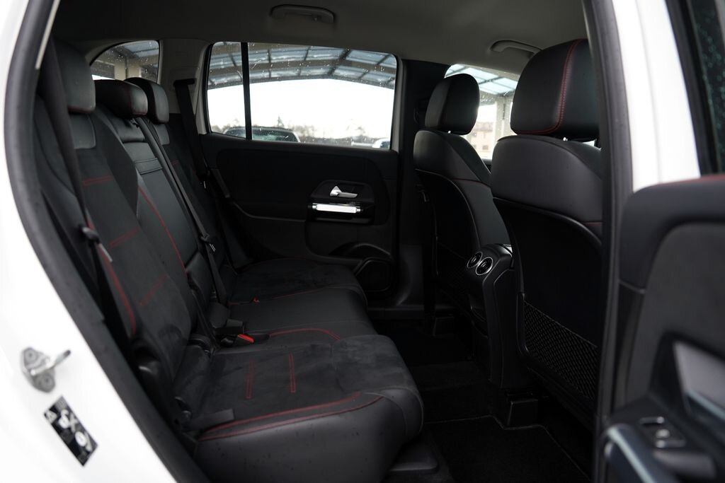 Mercedes-Benz GLB SUV / Terénní 2,0 l 110 kw