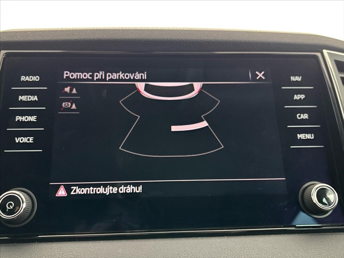 Škoda Karoq SUV / Terénní 2,0 l 85 kw