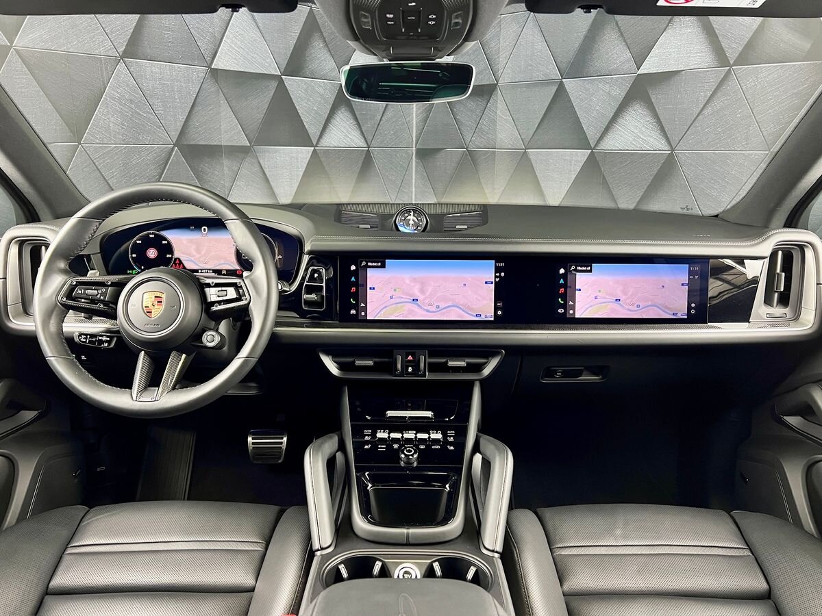 Porsche Cayenne SUV / Terénní 4,0 l 349 kw