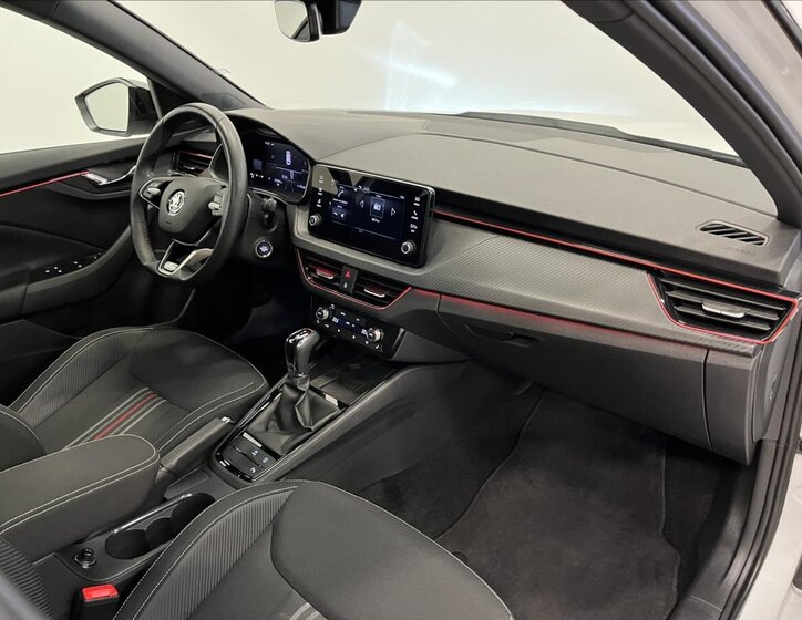 Škoda Kamiq SUV 999,0 85 kw