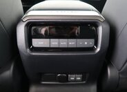 Toyota Land Cruiser SUV / Terénní 2,8 l 151 kw